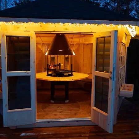 Lakeside Holiday home